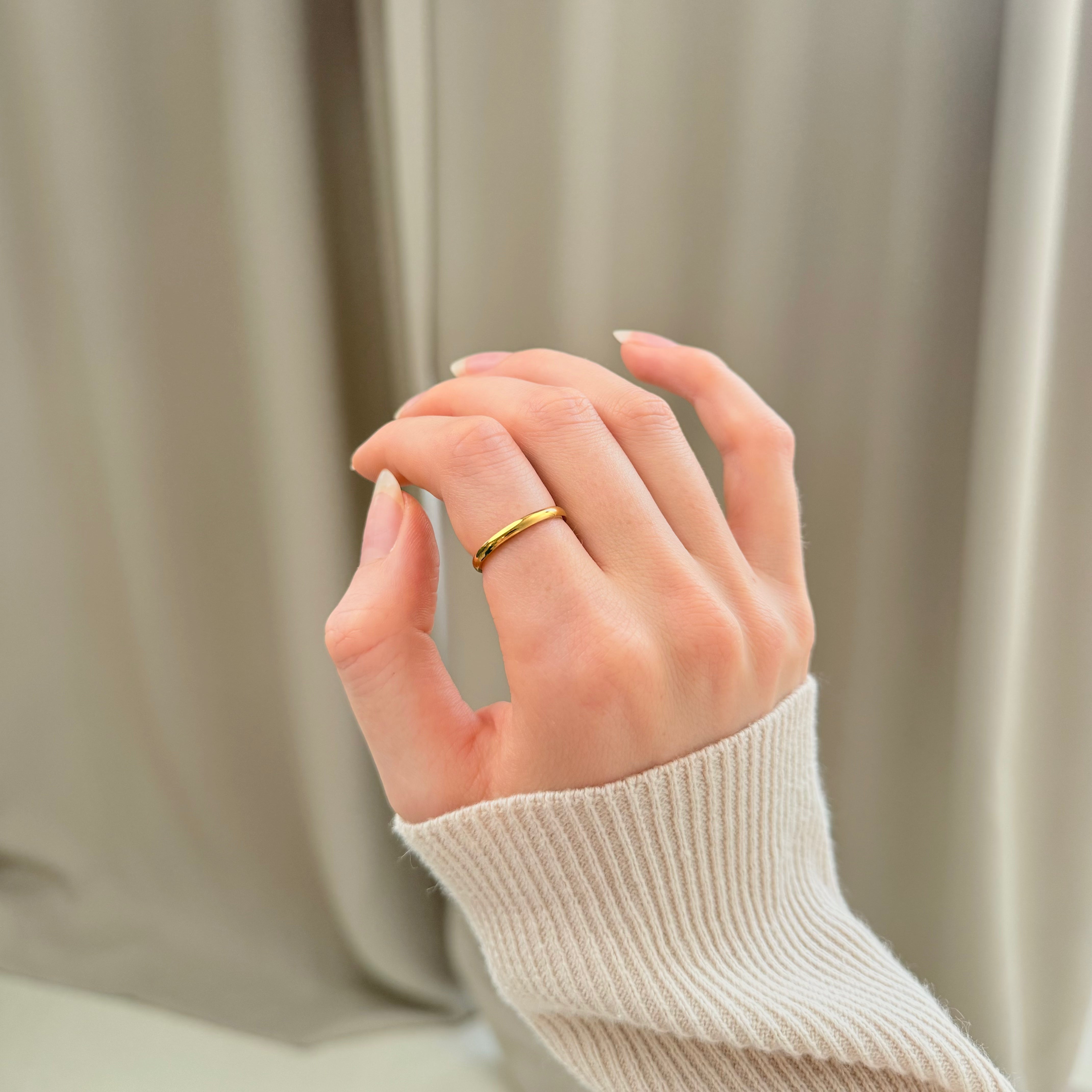 Stilren og klassisk ring