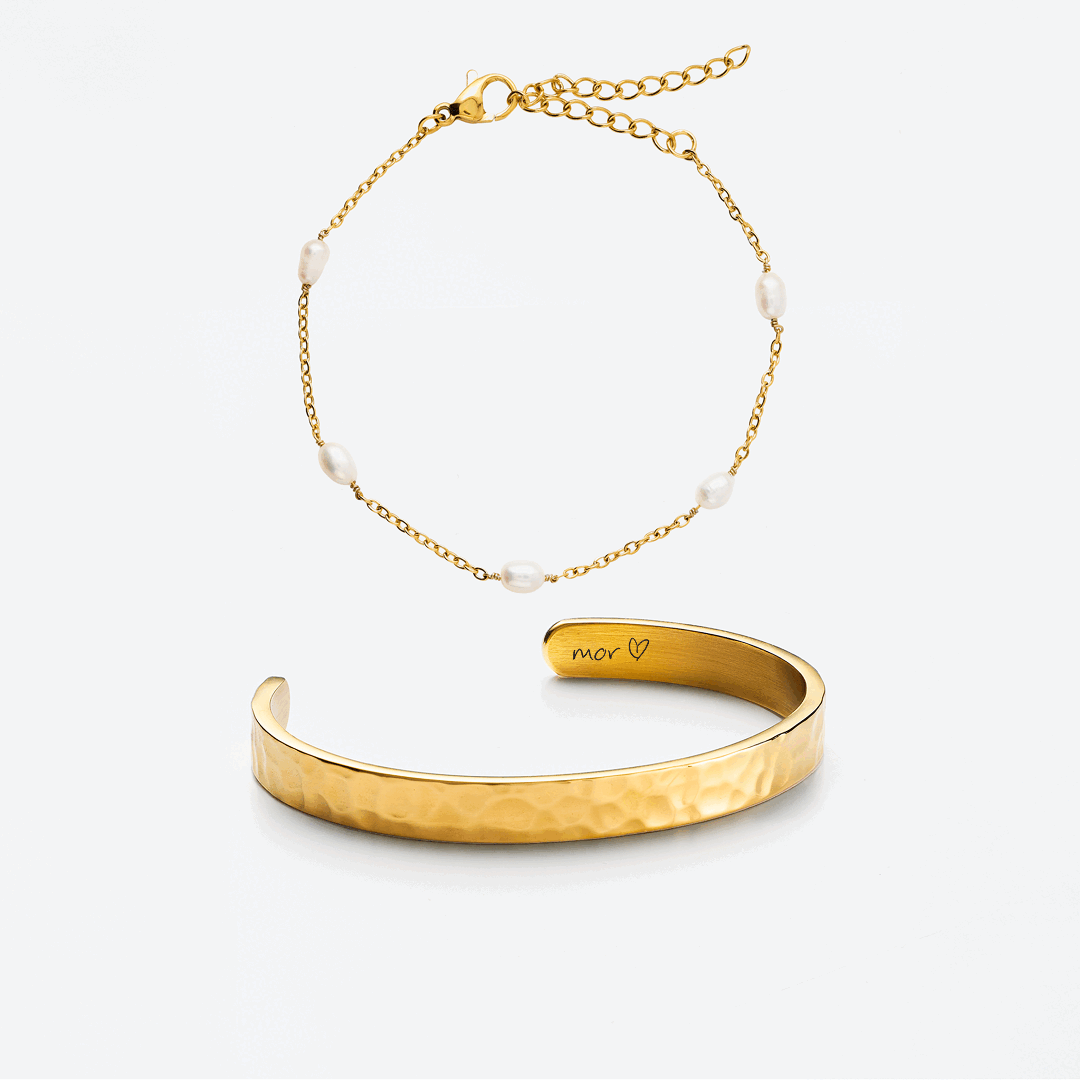 Gehamerd Bangle m. gravure & Dot Parels Bracelet Set